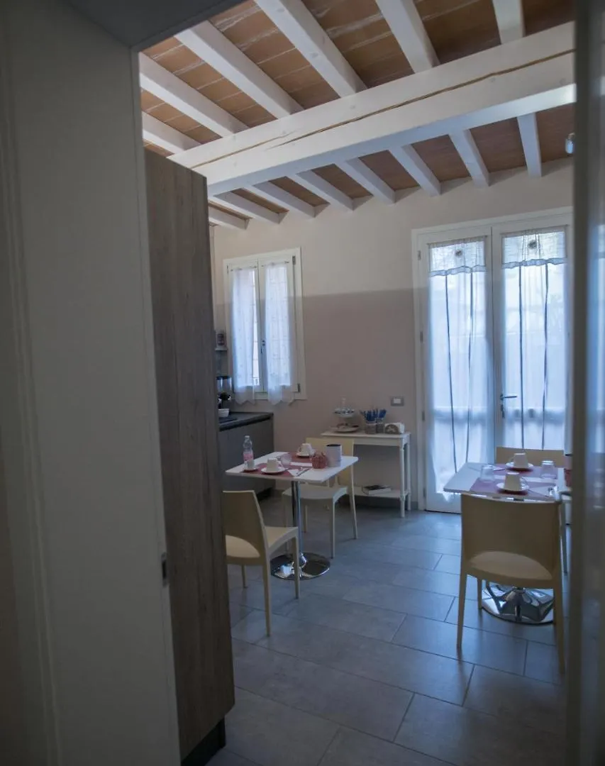Lanterna Room&Breakfast Carpi 0*,